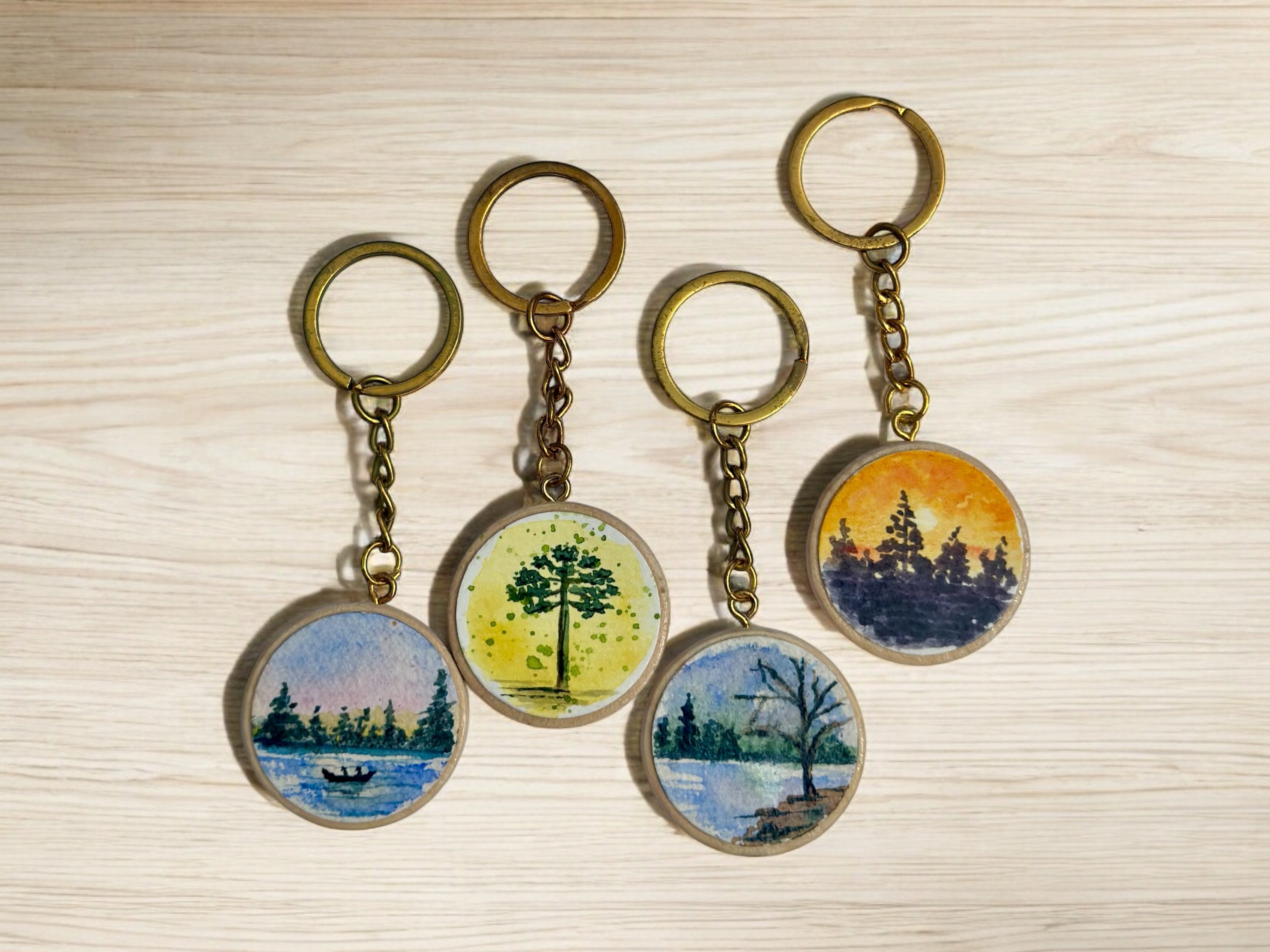 Chaveiro de Madeira com Mini Pintura em Aquarela Original kit com 2
