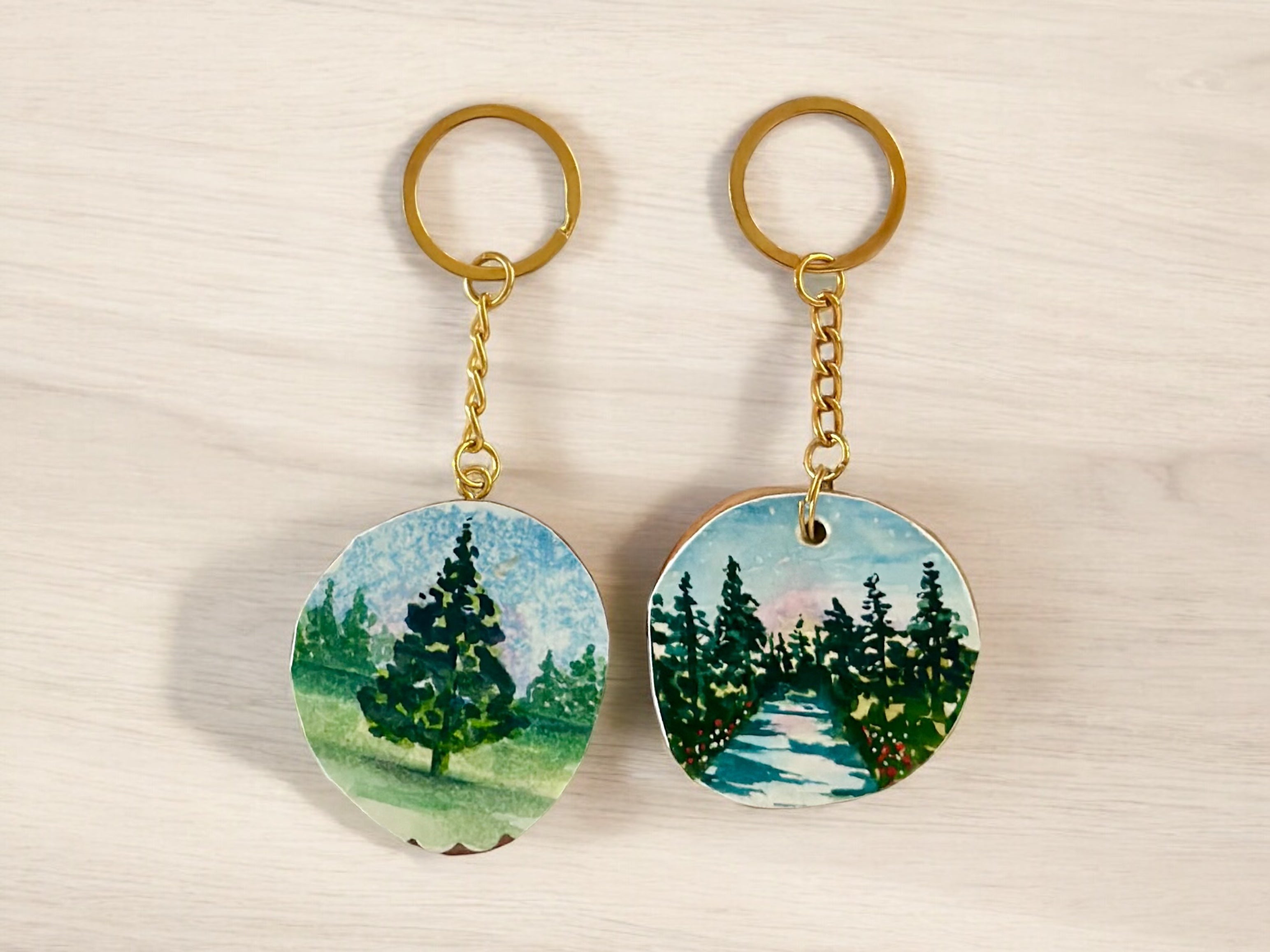 Chaveiro de Madeira com Mini Pintura em Aquarela Original kit com 2