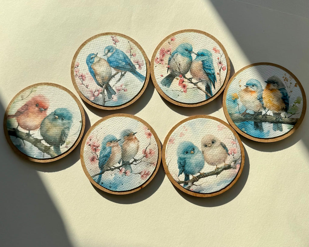 Porta Copos Passarinhos - Kit com 6 Unidades Artesanal em mdf com base em cortiça.